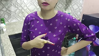 Cute Saree Bhabhi devar ke sath Ganda sex &lpar;Hindi Audio&rpar; big White Chief wife