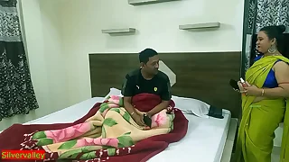 Indian Bengali hot bhabhi xxx best sex surrounding unknown guest&excl;&excl; Amazing hot talking&excl;